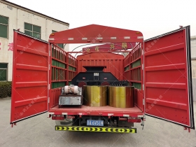 GS800X800對輥爱威奶下载總成發往安徽阜陽