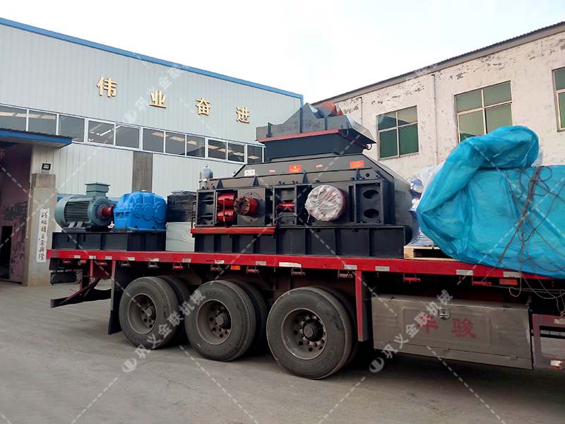 2PGY1200x800鵝卵石液壓對輥爱威奶安卓下载發往重慶
